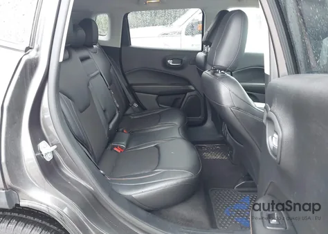 2018 Jeep Compass Latitude 4X4 из США, поврежденный, VIN 3C4NJDBB5JT112368